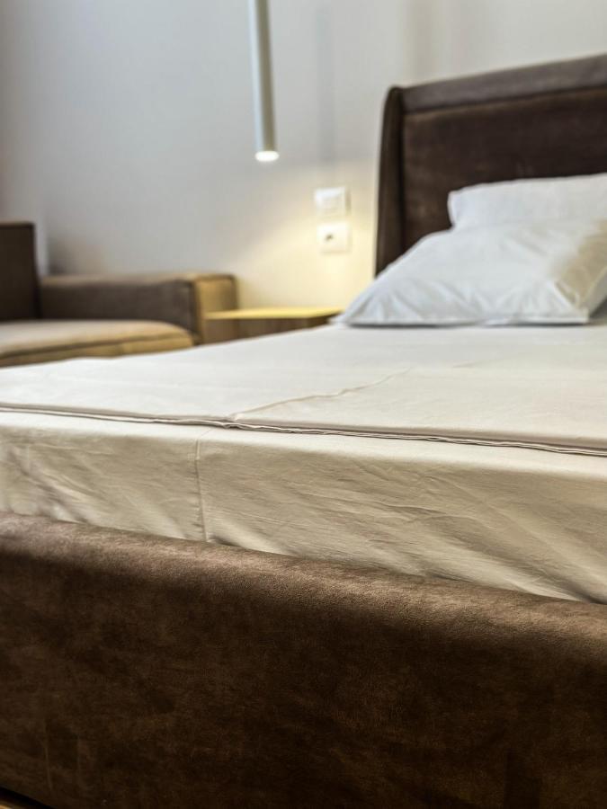 Alexander Rooms Dıraç Dış mekan fotoğraf