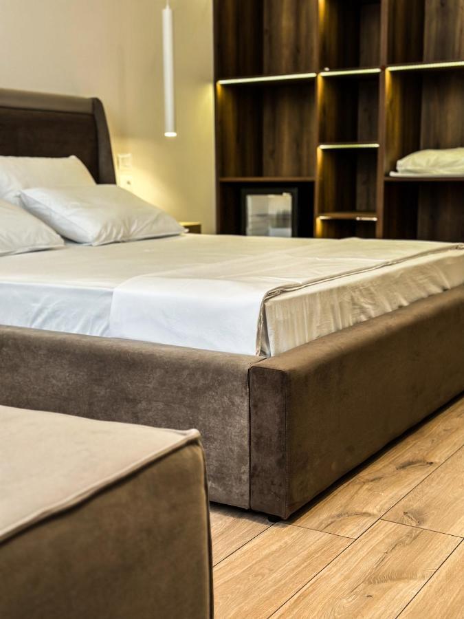 Alexander Rooms Dıraç Dış mekan fotoğraf